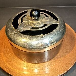 1358. Vintage Art Deco Powder Box by Chase